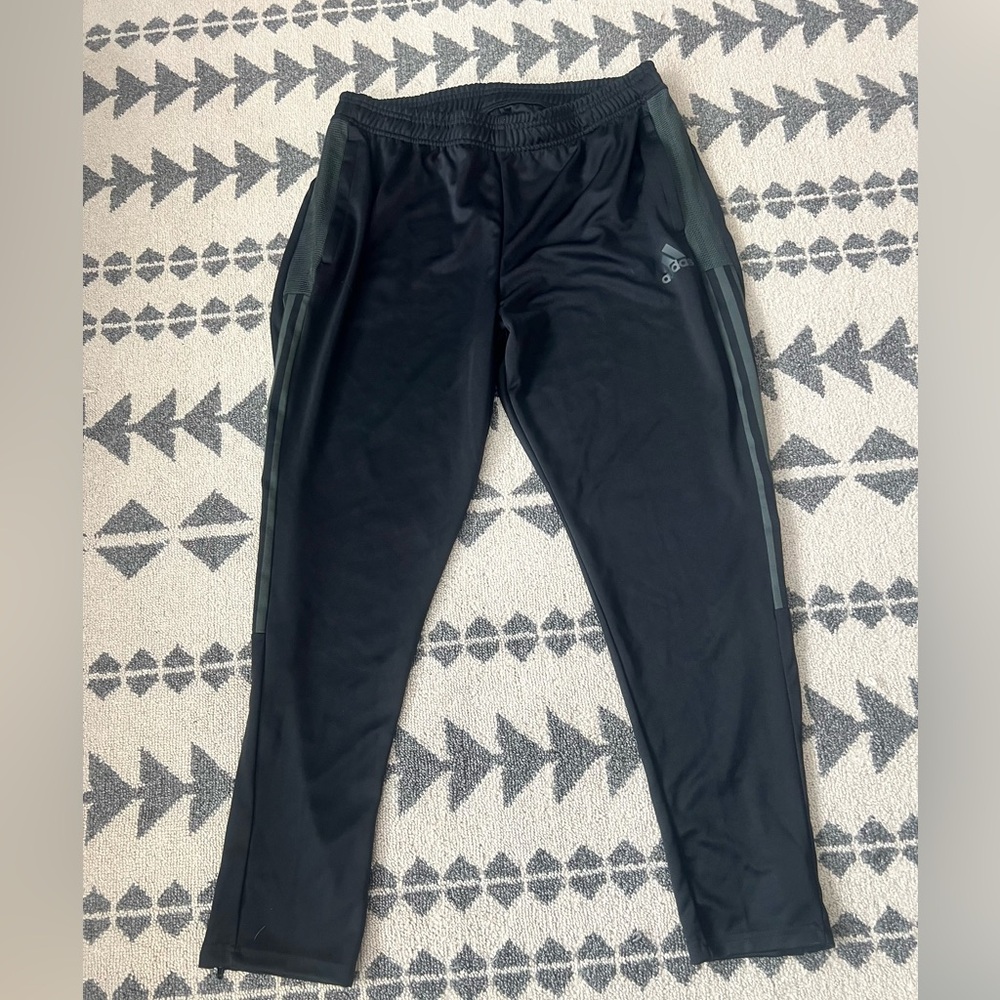 Men’s Adidas joggers
